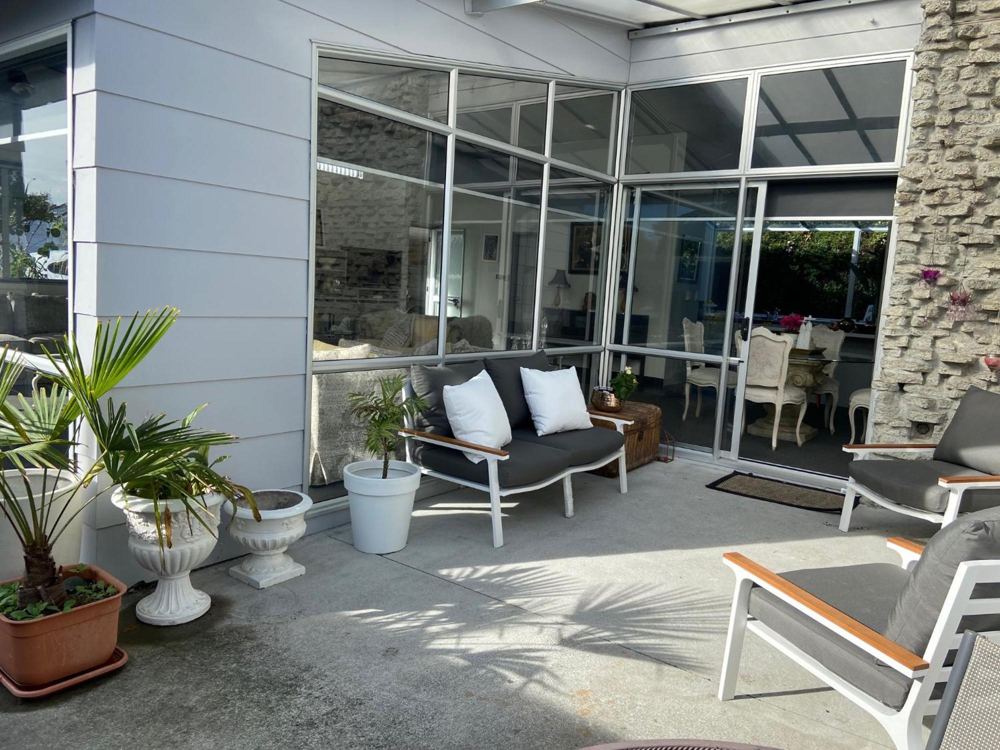 Maison Blue - Chic Inner City Townhouse Napier Ngoại thất bức ảnh