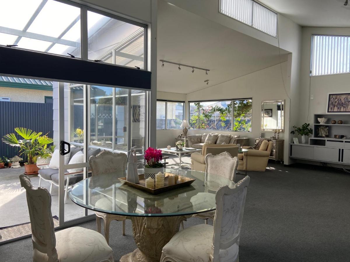 Maison Blue - Chic Inner City Townhouse Napier Ngoại thất bức ảnh