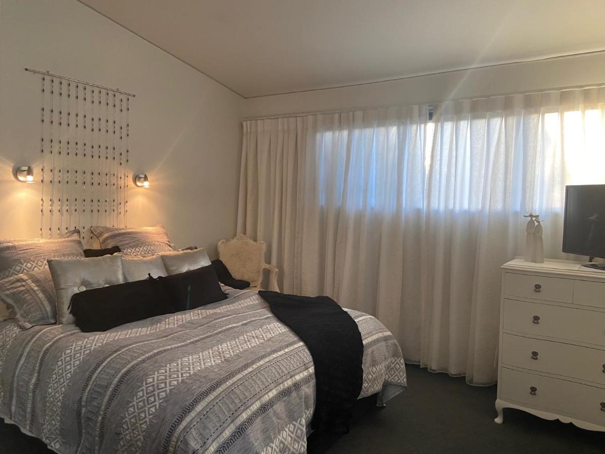 Maison Blue - Chic Inner City Townhouse Napier Ngoại thất bức ảnh